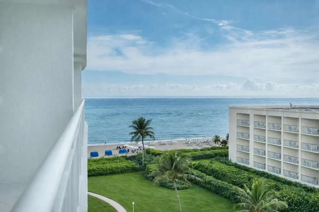 2780 S Ocean Boulevard Palm Beach FL 33480