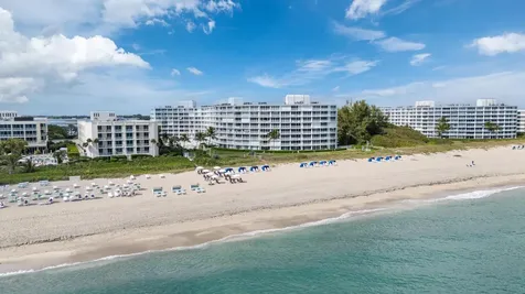 2780 S Ocean Boulevard Palm Beach FL 33480