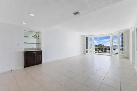2780 S Ocean Boulevard Palm Beach FL 33480