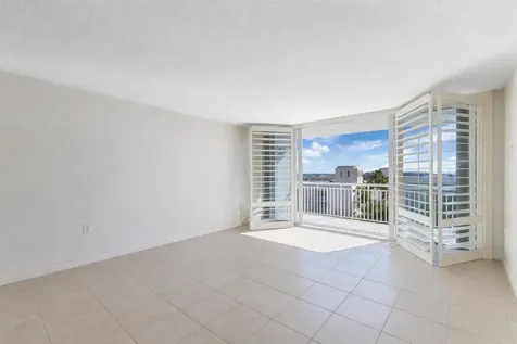 2780 S Ocean Boulevard Palm Beach FL 33480