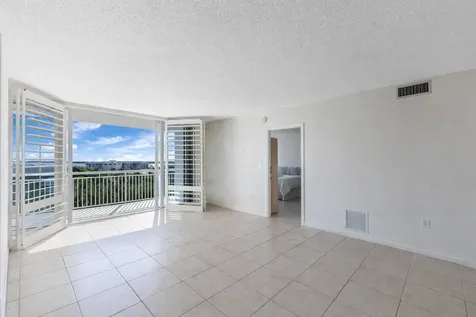 2780 S Ocean Boulevard Palm Beach FL 33480