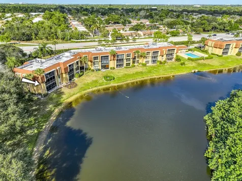 5250 Woodland Lakes Drive Palm Beach Gardens FL 33418