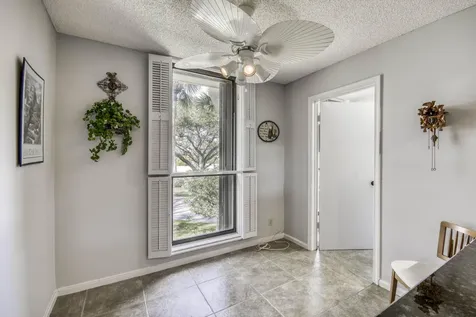 5250 Woodland Lakes Drive Palm Beach Gardens FL 33418