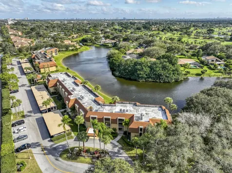 5250 Woodland Lakes Drive Palm Beach Gardens FL 33418