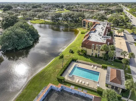 5250 Woodland Lakes Drive Palm Beach Gardens FL 33418