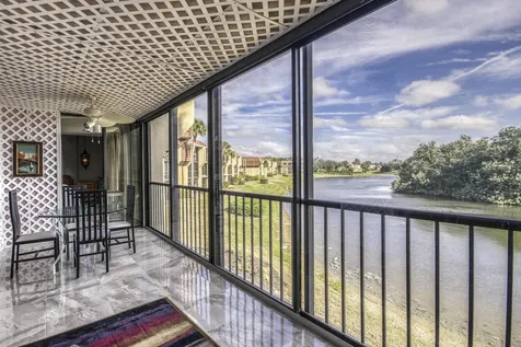 5250 Woodland Lakes Drive Palm Beach Gardens FL 33418