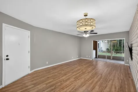 10821 N Military Trail Palm Beach Gardens FL 33410