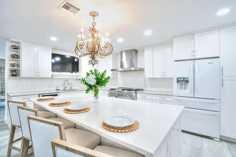 246 Elwa Place West Palm Beach FL 33405