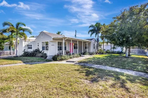 736 Rockland Drive West Palm Beach FL 33405