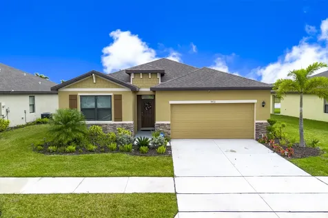 9731 Sw Triton Way Port Saint Lucie FL 34987