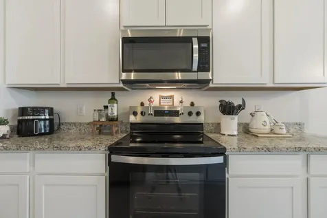 9731 Sw Triton Way Port Saint Lucie FL 34987