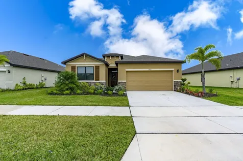 9731 Sw Triton Way Port Saint Lucie FL 34987