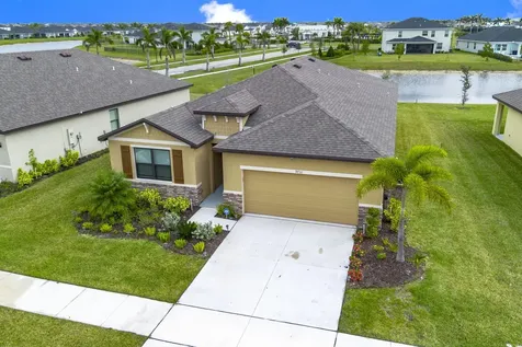 9731 Sw Triton Way Port Saint Lucie FL 34987
