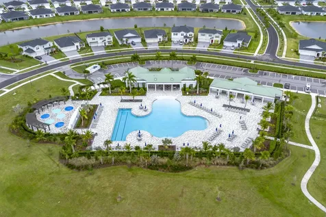 9731 Sw Triton Way Port Saint Lucie FL 34987