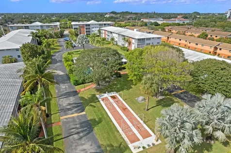 10 Se 13th Street Boca Raton FL 33432