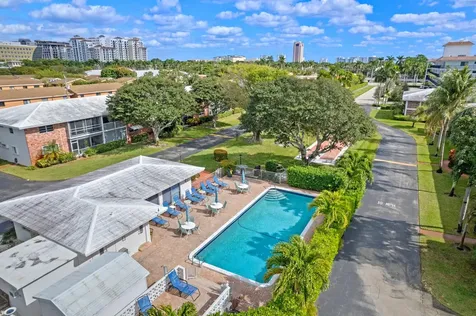 10 Se 13th Street Boca Raton FL 33432