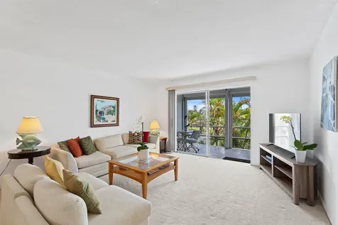 10 Se 13th Street Boca Raton FL 33432
