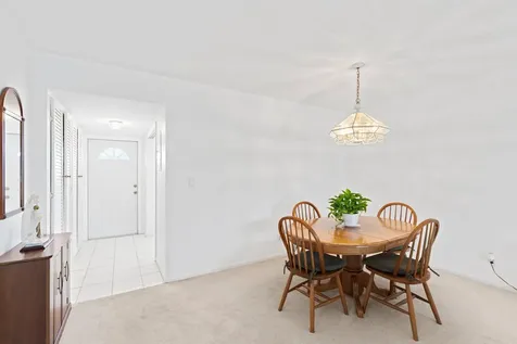 10 Se 13th Street Boca Raton FL 33432