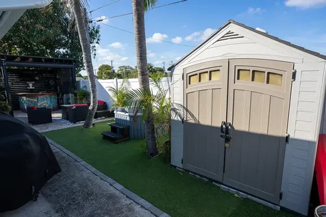 119 SE 5th Street Delray Beach FL 33483