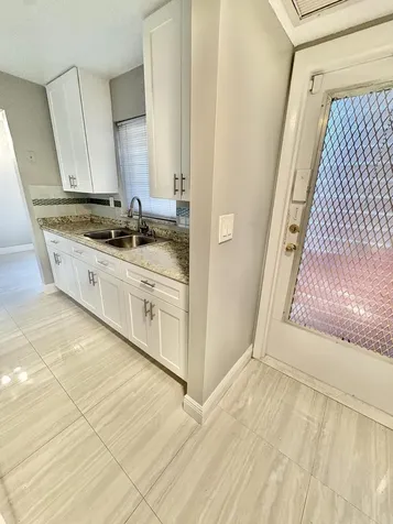 26 Golfs Edge A West Palm Beach FL 33417