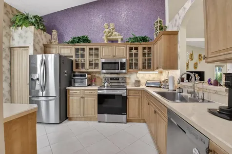 6165 Petunia Road Delray Beach FL 33484
