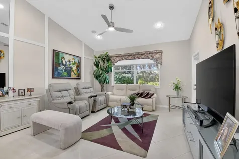 6165 Petunia Road Delray Beach FL 33484