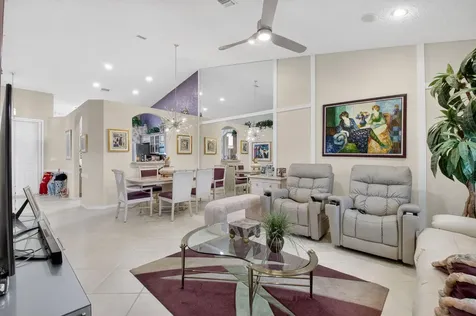 6165 Petunia Road Delray Beach FL 33484