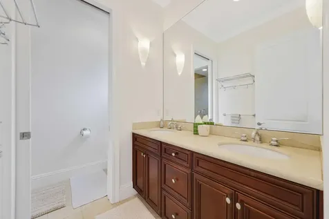 285 SE 6th Avenue Delray Beach FL 33483