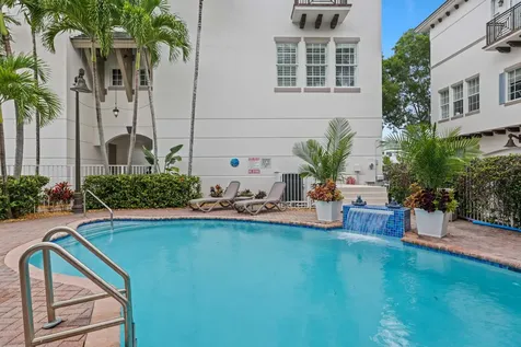 285 SE 6th Avenue Delray Beach FL 33483