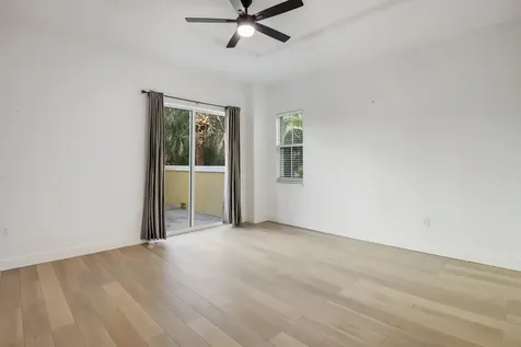 3940 N Flagler Drive West Palm Beach FL 33407