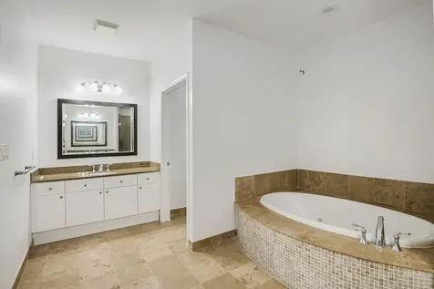 3940 N Flagler Drive West Palm Beach FL 33407