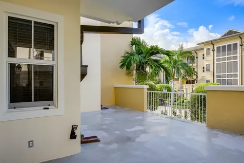 3940 N Flagler Drive West Palm Beach FL 33407