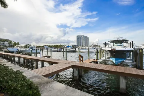 3940 N Flagler Drive West Palm Beach FL 33407