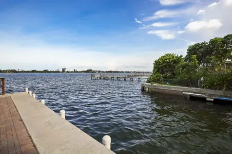 3940 N Flagler Drive West Palm Beach FL 33407