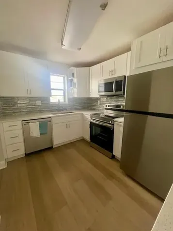 9370 SW 8th Street Boca Raton FL 33428