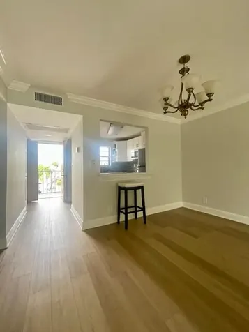 9370 SW 8th Street Boca Raton FL 33428