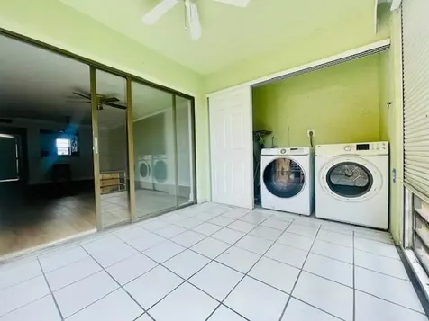 9370 SW 8th Street Boca Raton FL 33428