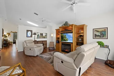 599 Nw San Remo Circle Port Saint Lucie FL 34986