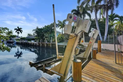7050 NE 7th Avenue Boca Raton FL 33487