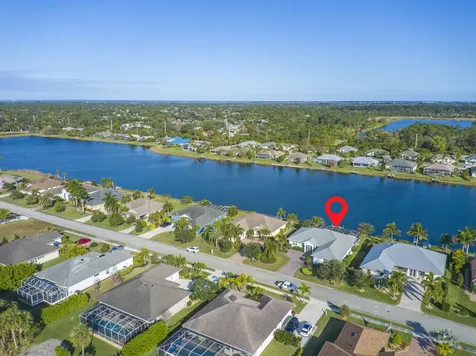 715 Yearling Trail Sebastian FL 32958