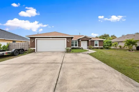 2356 Sw Savona Boulevard Port Saint Lucie FL 34953