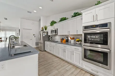 2356 Sw Savona Boulevard Port Saint Lucie FL 34953
