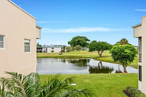 325 Capri G Delray Beach FL 33484