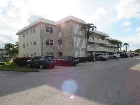 9872 Marina Boulevard Boca Raton FL 33428