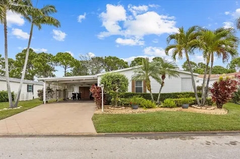 3236 Perigrine Falcon Drive Port Saint Lucie FL 34952