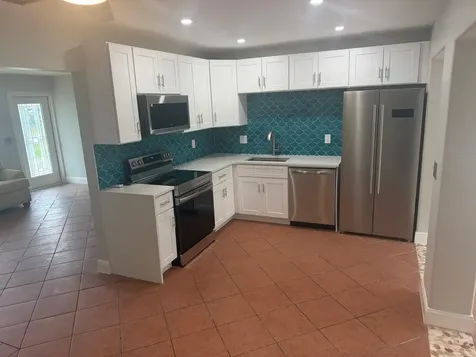 620 W Bloxham Street Lantana FL 33462
