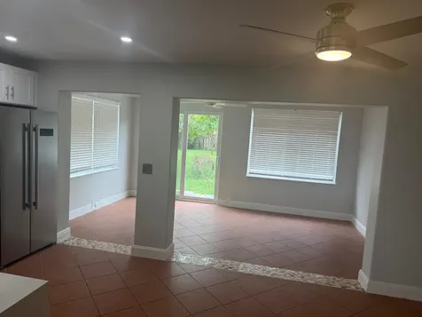 620 W Bloxham Street Lantana FL 33462