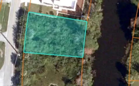 2549 SE Appleby Street Port Saint Lucie FL 34984