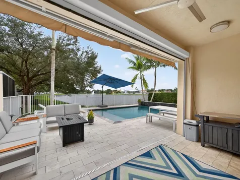 260 Mulberry Grove Road West Palm Beach FL 33411