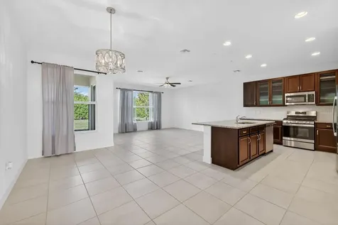 15673 SW Egret Coast Drive Port Saint Lucie FL 34987